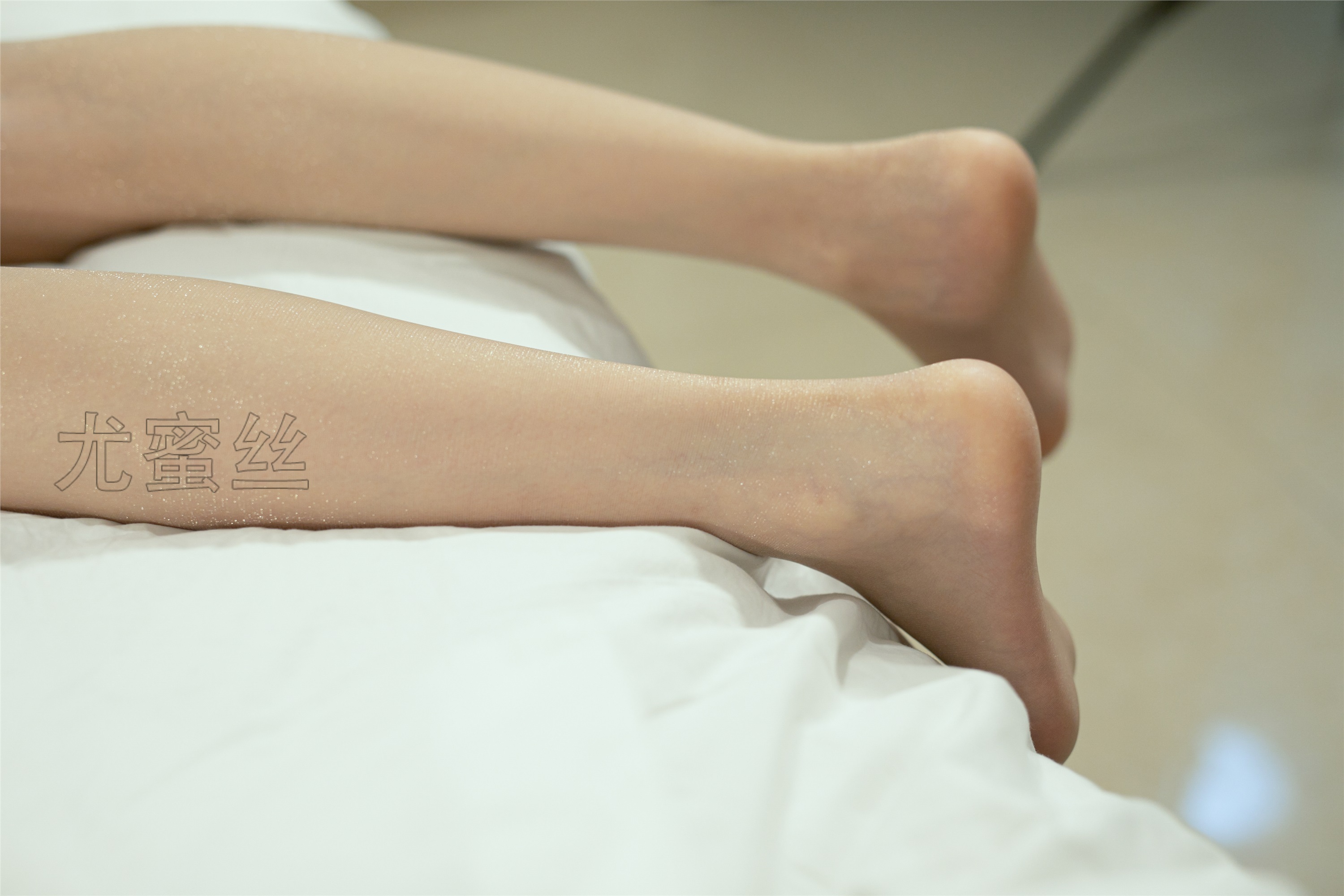 尤蜜丝 穿搭写真 NO.033